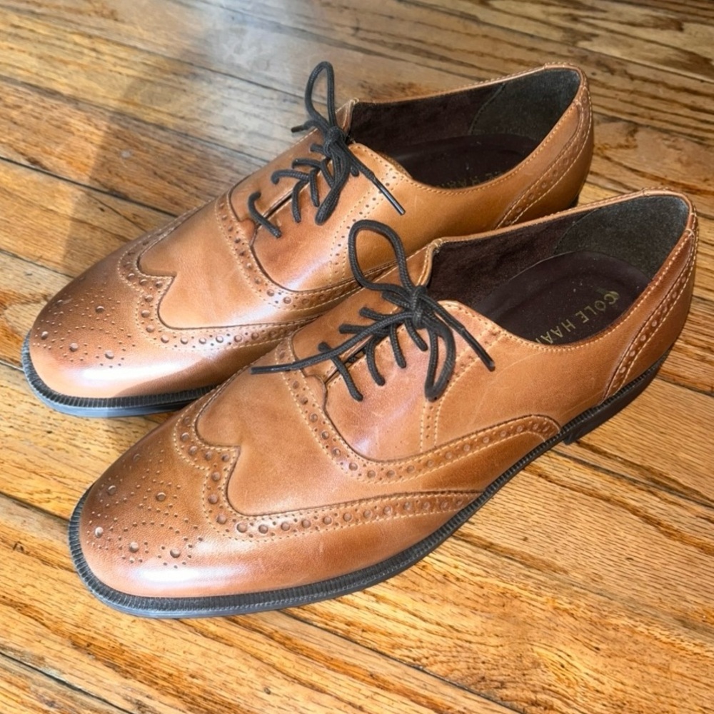 Cole Haan: Men’s Leather Lace Up Wingtip Dress Shoes in Size 10 M